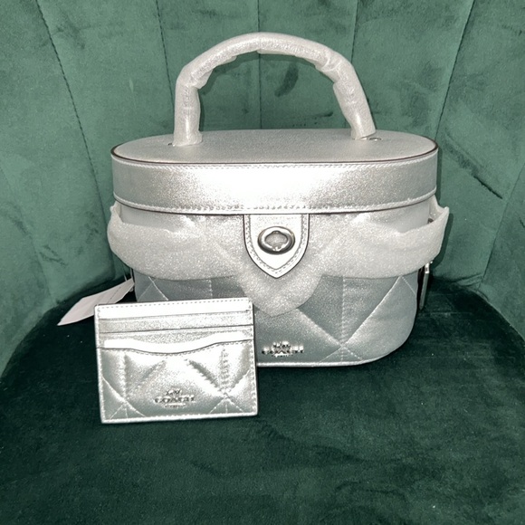 Coach Handbag, card case sold separately! - Picture 7 of 8